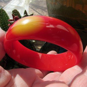 Shultz Signed BAKELITE Polka Dot Bangle